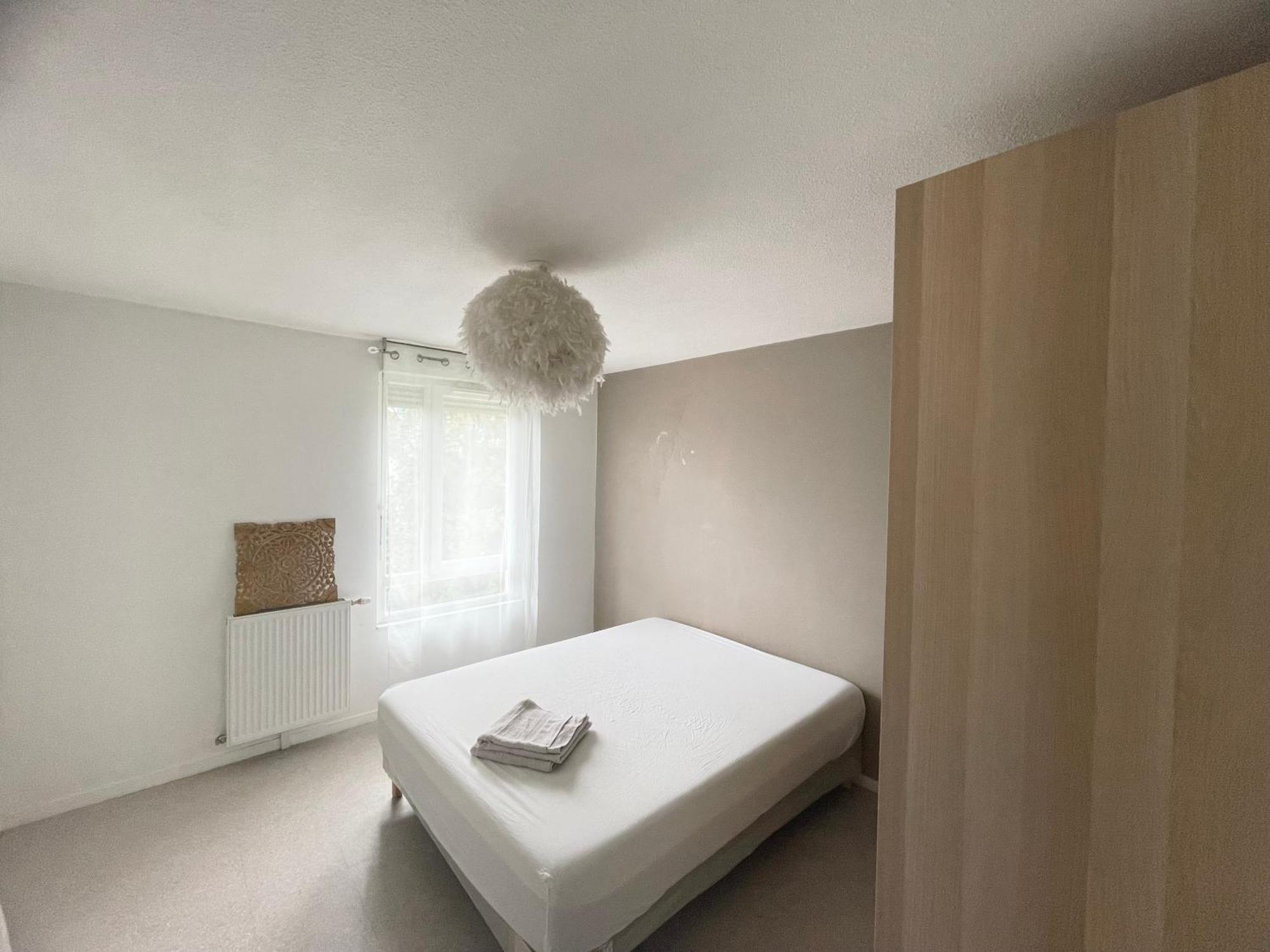 Grand T2 Spacieux Tres Calme Брон Экстерьер фото